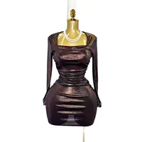 Robe moulante courte à manches courtes en tissu extensible pour soirée, disponible en noir, rouge et café, tailles M et L, vente en gros
