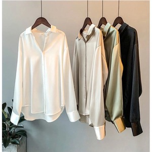 Chemisier en satin non tissé respirant et tendance pour <span class=keywords><strong>femme</strong></span> 2025, à manches longues et <span class=keywords><strong>col</strong></span> en <span class=keywords><strong>V</strong></span>, idéal pour l'été et l'automne - Product Image 4