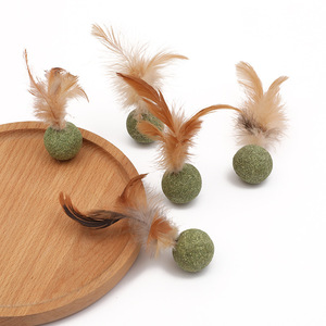 Rarewe Fournitures pour animaux de compagnie : Jouet balle à herbe à chat et plumes, Jouet anti-ennui pour chat, Jouet à mâcher autonettoyant pour chat - Prix usine - Product Image 5