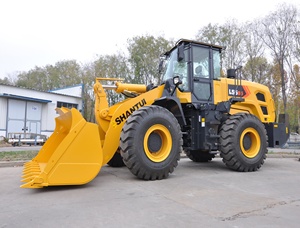 Chargeuse sur pneus moyenne Shantui L55-B5 5 tonnes avec <span class=keywords><strong>godet</strong></span> de 4,2 m³ et moteur de 162 kW - Product Image 2