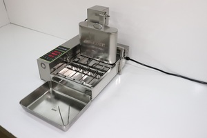 Chất lượng cao <span class=keywords><strong>Mini</strong></span> nhỏ tự động <span class=keywords><strong>Donut</strong></span> Máy làm điện thương mại <span class=keywords><strong>Donut</strong></span> Fryer <span class=keywords><strong>Mini</strong></span> <span class=keywords><strong>Donut</strong></span> Maker để bán - Product Image 5