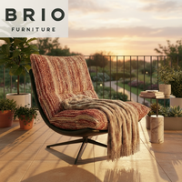 Fauteuil inclinable à bascule de style moderne pour les pauses déjeuner sur le balcon