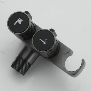 Черный ручной распылитель для биде - Product Image 5