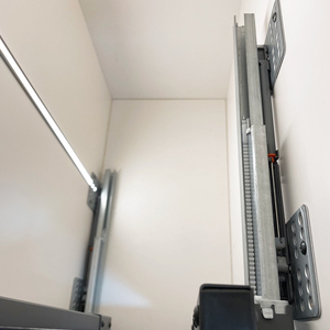 Organizadores Modernos para Gabinetes de Cocina, Cesta Extraíble para Condimentos de 300 mm de Ancho, Accesorios de Aluminio Deslizantes Ecológicos para Cocina - Product Image 3