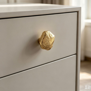 Kenop Lemari Bentuk Batu Kuningan, Kenop Laci Dekoratif untuk Lemari Pakaian, Perabot Dapur, Perlengkapan Furnitur - Product Image 3