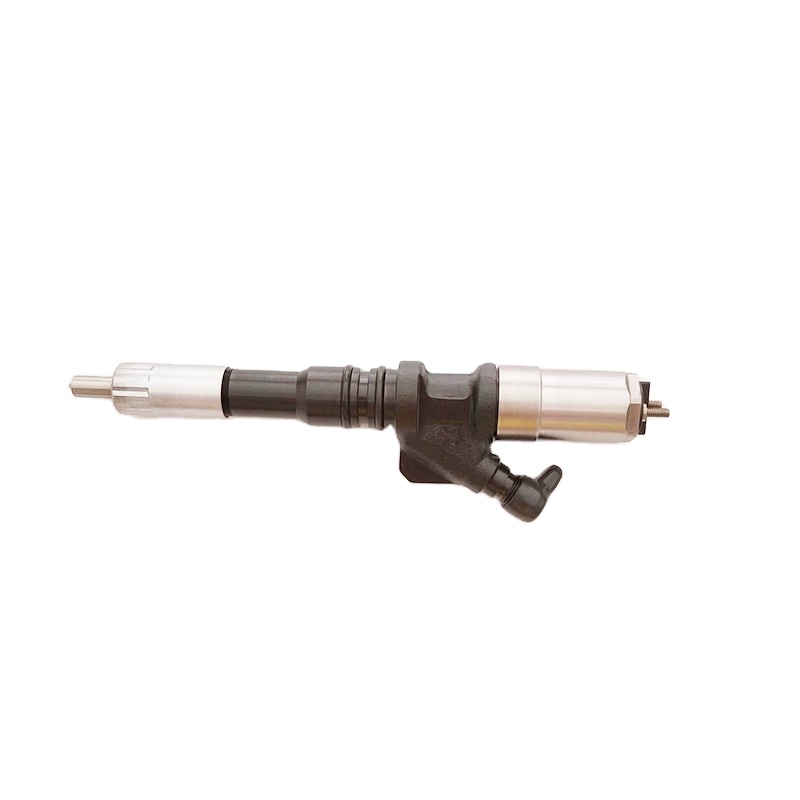Excavator parts for Engine SA6D125E Injector Nozzle Assy 6156-11-3300 Diesel Fuel Injector 095000-1211 for KOMATSU PC400-7