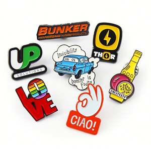 Vente en gros de badges métalliques personnalisés avec logo, design anime mignon, épingles en émail dur personnalisées - Product Image 4