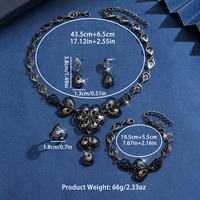 Ensemble de bijoux de luxe comprenant un collier, des boucles d'oreilles, un bracelet et une bague de mariage