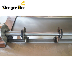 USA Machine de fondation en cire d'abeille entièrement électrique Presseur de cire d'abeille en acier inoxydable avec système de refroidissement - Product Image 2