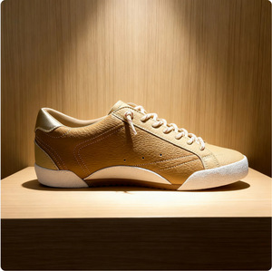 Zapatillas de Skateboarding de Dos Tonos con Cordones, Estilo Casual Urbano con Parche de Estrella - Product Image 3