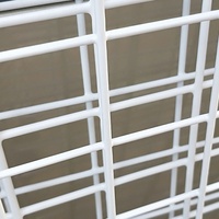 Panneaux rectangulaires en treillis métallique simple face pour présentoirs de vêtements en supermarché et grilles murales pour maternelles - Vente en gros
