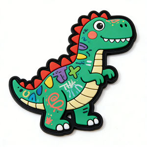 Etiqueta de tela lavable cosida de PVC de goma suave moldeada en 2D, personalizada, genuina del fabricante, con maqueta gratuita. - Product Image 5