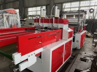 Machine de fabrication de sacs en plastique biodégradable pour t-shirts entièrement automatique à grande vitesse, machine de découpe et de scellage de sacs