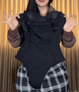 Body de lencería sin costuras con cordones traseros y efecto moldeador - Product Image 3