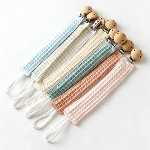 Attache-tétine en coton pour nouveau-né, tressée à la main, avec anneau <span class=keywords><strong>de</strong></span> dentition en bois <span class=keywords><strong>de</strong></span> hêtre, support <span class=keywords><strong>de</strong></span> tétine, cadeaux <span class=keywords><strong>de</strong></span> <span class=keywords><strong>naissance</strong></span>, chaîne <span class=keywords><strong>de</strong></span> tétine - Product Image 2