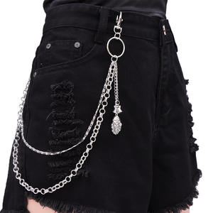 Cadena de cintura con colgante de campana navideña estilo europeo, cadena corporal de metal retro punk unisex, diseño de doble anillo en color plateado - Product Image 1