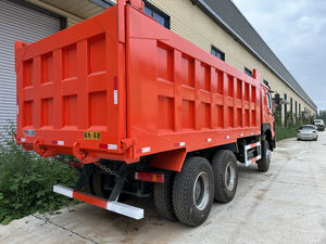 Camión Volquete Pesado Usado China Sinotruk HOWO 6x4 8x4, Modelo de Camión de 30 Toneladas, 10 Ruedas, 12 Ruedas, 375HP 371HP, en Venta - Product Image 5