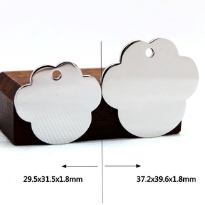 Großhandel Maßgefertigte Blanko Edelstahl Mode-Karabiner Schlüsselanhänger Haustier-ID-Anhänger Hunde-Namensschild mit Lasergravur - Product Image 6