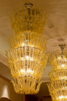 Lustre LED en verre soufflé à la main doré de luxe, en acier inoxydable, design moderne flamme, température de couleur personnalisable