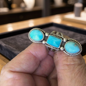 Turquoise naturelle d'Arizona sertie en clos, faite à la main, en argent massif 925, grande pierre précieuse, design classique et tendance, pour mariage et fête - Product Image 3