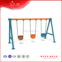 Balançoire de jeu extérieure pour enfants, certifiée CE, couleur et taille personnalisées, structure en acier inoxydable pour écoles, communautés et parcs