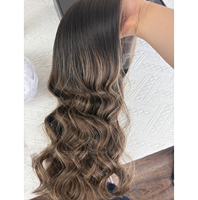 Perruque sans colle JX Original en cheveux vierges russes ondulés brun balayage, avec dentelle transparente HD et ligne de cheveux dorée floue