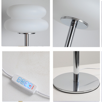 Lampe de table LED moderne minimaliste orange et blanche en fer, alimentée par piles, avec interrupteur, pour la décoration de chambre et de restaurant