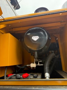 Excavadora Hidráulica de Cadenas SY365H Pro de Segunda Mano de Alta Eficiencia para Movimiento de Tierras a Gran Escala y Operaciones de Cantera - Product Image 5