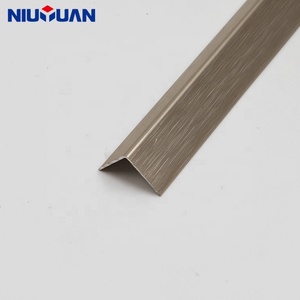 Protezione Angolare per Pareti in <span class=keywords><strong>Alluminio</strong></span> NIUYUAN, Stile Moderno, Decorativa, 90 Gradi, in Lega di <span class=keywords><strong>Alluminio</strong></span> - Product Image 2