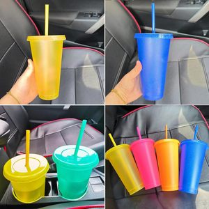 Vaso de Plástico Reutilizable de 24oz con Pared Simple y Brillo, Ecológico, Personalizado para Café Frío, con Tapa y Popote para Llevar - Product Image 6