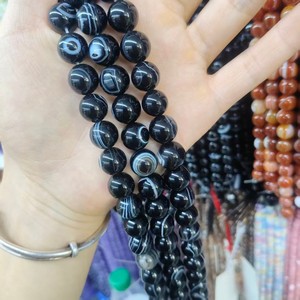 ลูกปัดลาพิสลาซูลีธรรมชาติทรงกลมขนาด 12 มม. ขายส่ง 1 เส้น ยาว 15 นิ้ว - Product Image 6