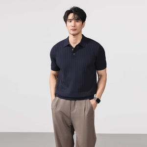 Camiseta de Punto Acanalado Azul Marino para Hombre, Manga Corta, Botones, Color Sólido, Transpirable, Estilo Casual Elegante, Logotipo Frontal, Servicio OEM - Product Image 5