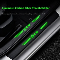 Autocollant 3D en PVC en fibre de carbone personnalisable pour voiture emblème de logo accessoire de seuil de caisse protecteur de bord de porte pour l'arrière