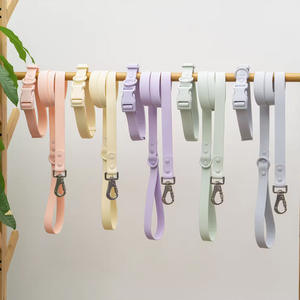 Hersteller Custom LOGO Wasserdichtes PVC-Hunde geschirr Set Haustier halsband Leine Hunde halsband und Leine Set - Product Image 1