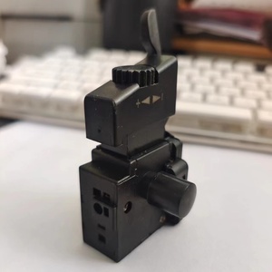 Accesorios de herramientas eléctricas Paquete <span class=keywords><strong>AEG</strong></span> <span class=keywords><strong>Taladro</strong></span> manual Interruptor de control de velocidad 8-5 <span class=keywords><strong>Taladro</strong></span> manual Interruptores de control de velocidad hacia adelante y hacia atrás - Product Image 4