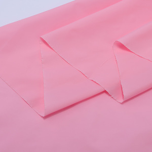 Tissu Taslan en nylon 310T 40D, poids moyen, enduit PU, coupe-vent, indéchirable, tissé uni, teint, pour manteaux, vestes et vêtements - Product Image 3