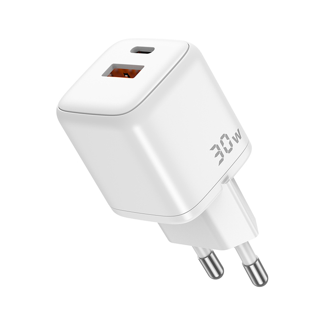 New Arrival 30W GaN PD 3.0 QC Fast Charging Adapter OTP Protection USB-C Charger for 15/14/13/12 Pro Max for for