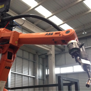 Nouveau robot de soudage par points industriel ABB <span class=keywords><strong>IRB</strong></span> <span class=keywords><strong>2600</strong></span> à 6 axes pour la fabrication de tôles d'acier, soudeuse OTC MIG/MAG, 272 kg, garantie 1 an, haute performance - Product Image 5