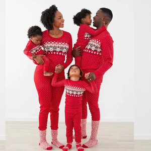 Conjunto de Roupas de Seda Leiteira para Mãe e Filha 2026 em Estoque, Pijamas de Natal Retrô com Estampa Geométrica para a Família - Product Image 4
