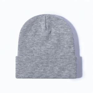 Berretto Invernale di Alta Qualità Personalizzato all'Ingrosso per Uomo e Donna in Lana e Acrilico Lavorato a Maglia con Logo Design Colorato da Pescatore - Product Image 5