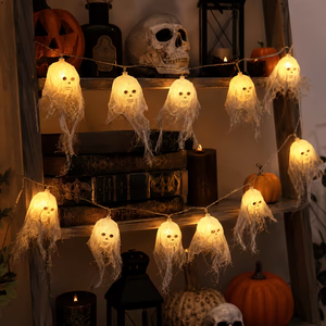 Guirnalda de Luces LED Multicolor con Diseño de Calaveras y Fantasmas para Halloween, con Control Remoto, Lámpara Colgante para Decoración de Casas Encantadas, Patios, Fiestas y Días Festivos - Product Image 2