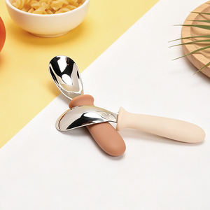 Juego de alimentación ecológico de acero inoxidable para bebés con utensilios de silicona, cuchara portátil para niños pequeños que aprenden a comer - Product Image 3