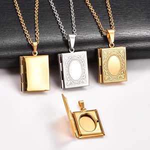 Collier pendentif médaillon photo en acier inoxydable en forme de livre pour femmes et hommes, avec cadre photo ouvrable gravé, breloques et chaîne en métal, bijoux - Product Image 1