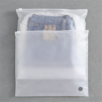 Sacs à fermeture éclair en PE pour sweats à capuche, design givré, personnalisables, accessoires vestimentaires durables avec impression offset, MOQ100