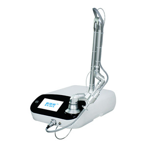 Máquina de Láser Fraccional de CO2 de 60W y 10600nm, 4D 5D con 7 Brazos Guía de Luz, Modos de Pulso, Superpulso, Pulso Único y Continuo para la Piel - Product Image 2