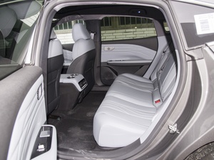 Geely Galaxy <span class=keywords><strong>E8</strong></span> EV 2024 avec une autonomie de 665km New Energy SUV avec 4WD Drive L7 L6 Véhicule électrique Sedan Geely <span class=keywords><strong>E8</strong></span> - Product Image 5