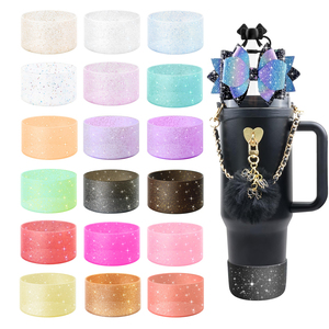 Funda Protectora de Silicona con Purpurina Personalizada para Vaso, Funda Antideslizante Brillante para Vaso - Product Image 1