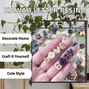 100 Piezas de Letras Inglesas de Resina Kawaii con Reverso Plano, Cabujones Artificiales para Manualidades, Decoración del Hogar, Accesorios Decorativos - Product Image 2