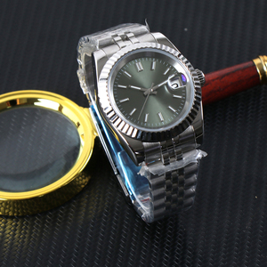Montre automatique mécanique de luxe pour homme MINUTETIME avec cadran vert, logo personnalisé, mouvement NH35, étanche 5ATM, verre saphir - Product Image 5