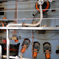 Ligne de production automatique de portes en MDF pour armoires de mobilier scolaire, machines de travail du bois, ligne de traitement des produits en bois